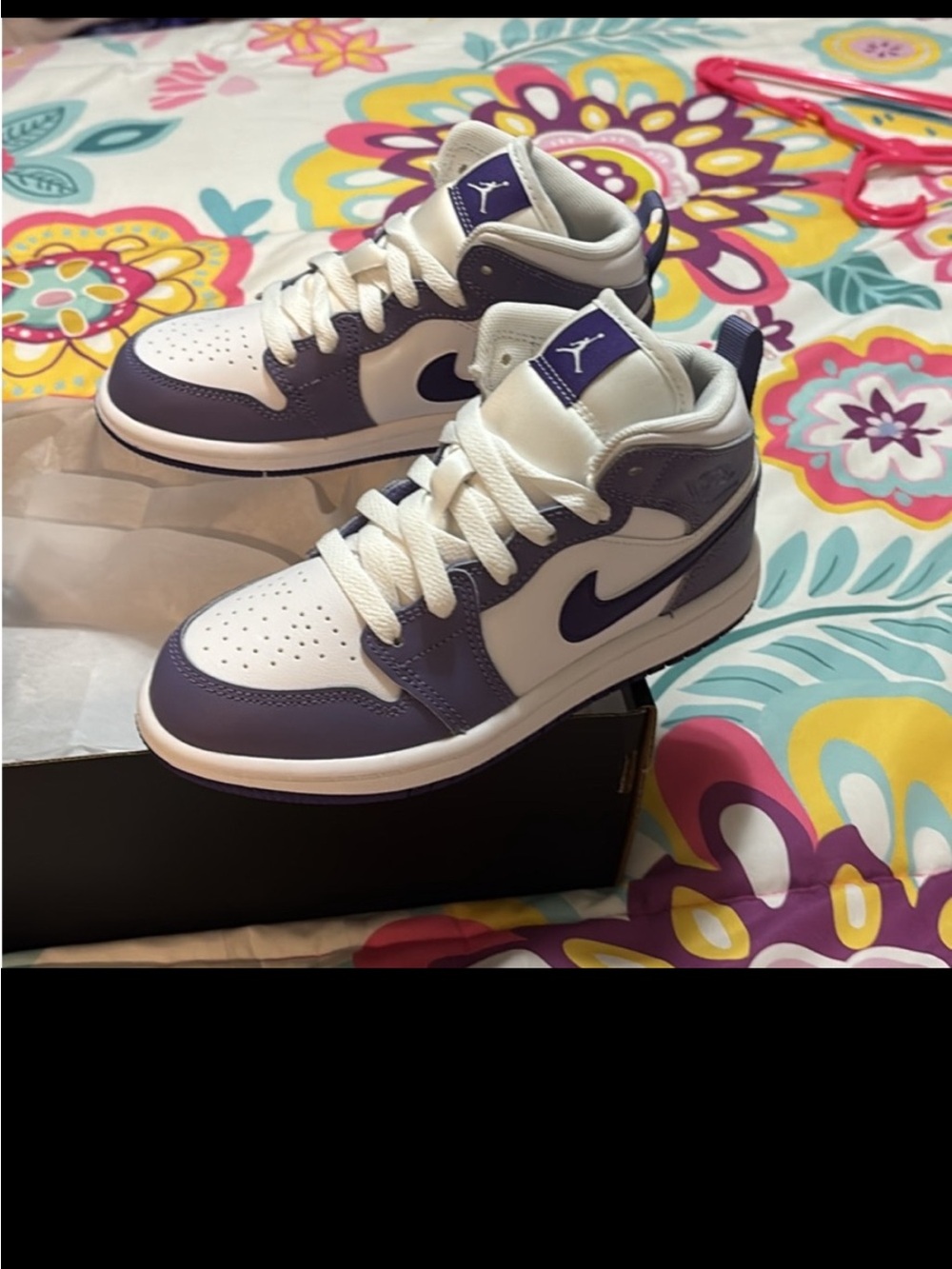 Jordan Kids' White and Purple High-Top Sneakers - Picture 4 of 5
